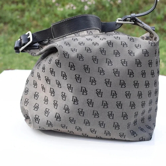 Dooney & Bourke logo hobo bag - Picture 8 of 8